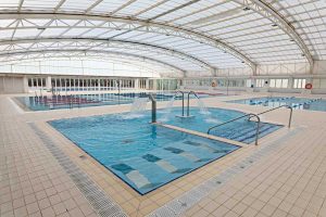 Merezimendu-lehiaketa bidez eta egonkortze-prozesuaren barruan, Zerbitzu Anitzeko/Lorezaintzako bi plaza betetzeko deialdia